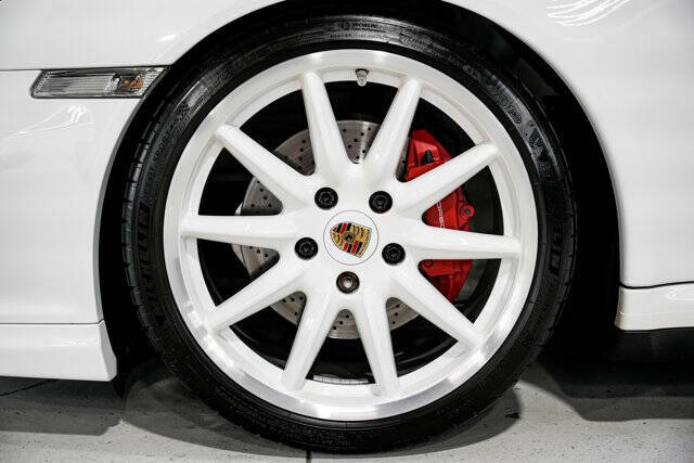 2011 Porsche 911 Carrera GTS