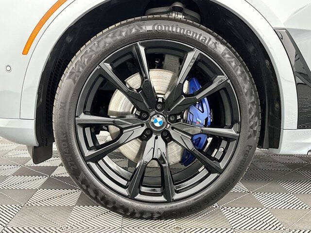 2024 BMW X7 M60i