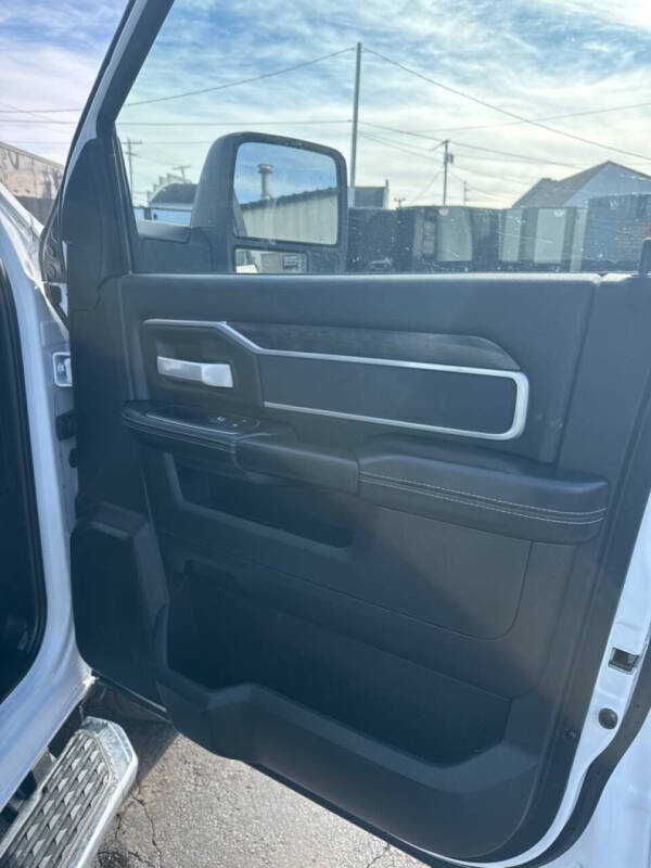 2024 RAM 3500 Big Horn