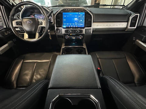 2022 Ford F-350 Super Duty Lariat