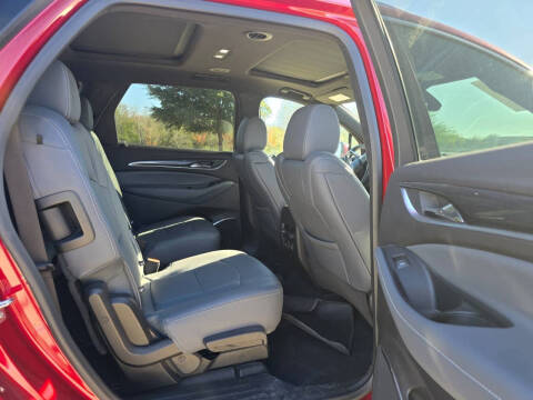 2023 Buick Enclave Essence