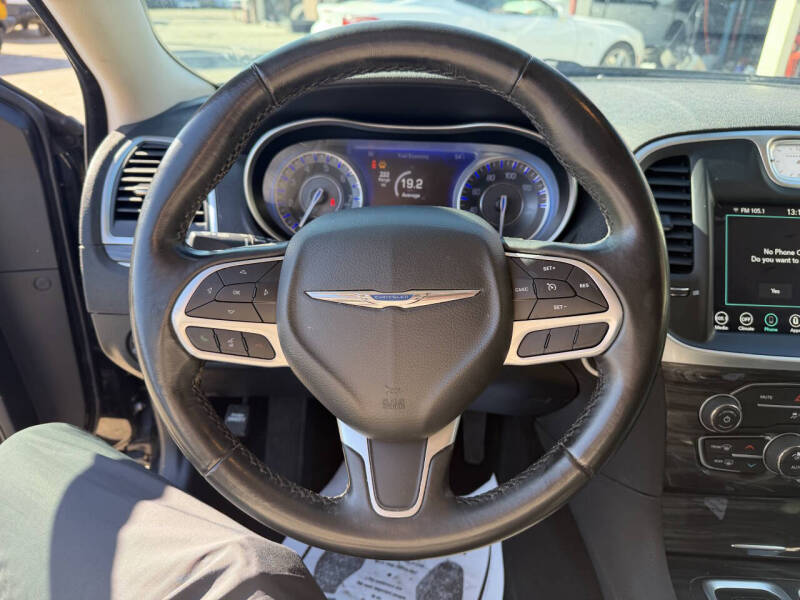 2021 Chrysler 300 Touring