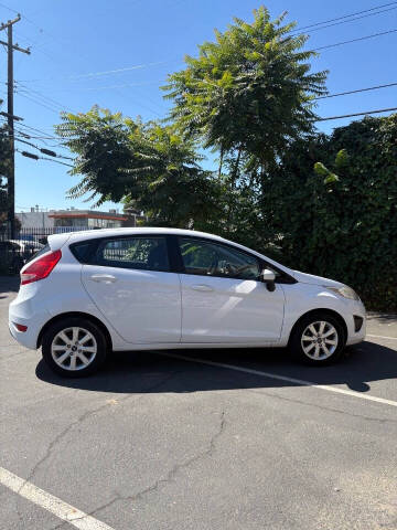 2011 Ford Fiesta SE