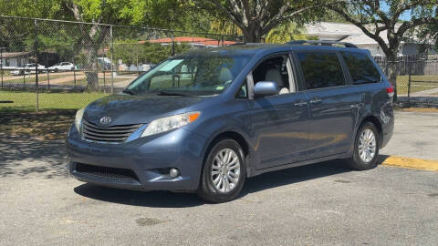 2014 Toyota Sienna for sale at Easy Deal Auto Brokers in Miramar FL