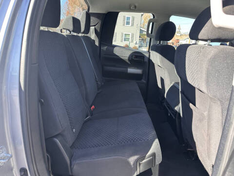 2011 Toyota Tundra Grade