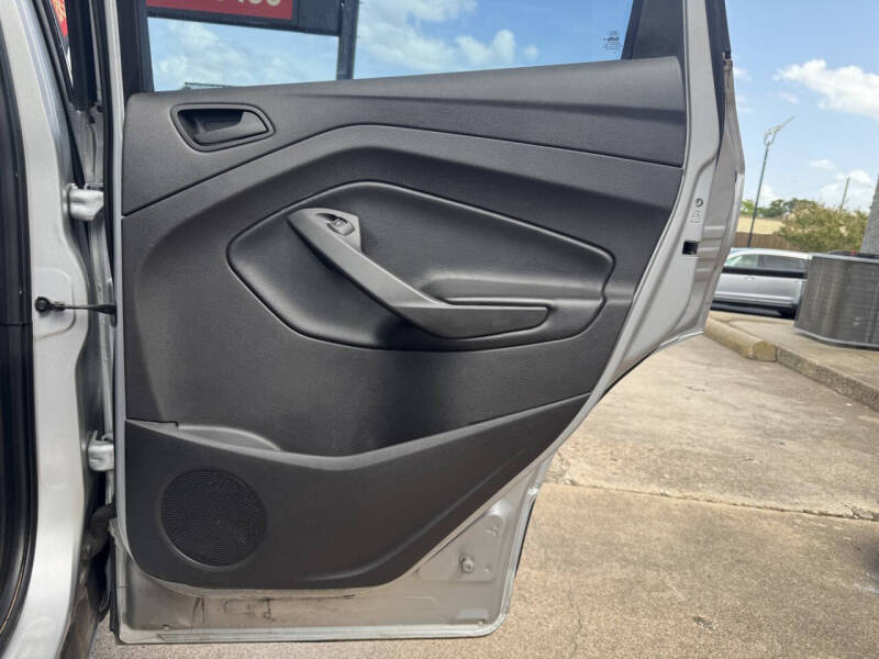 2019 Ford Escape S