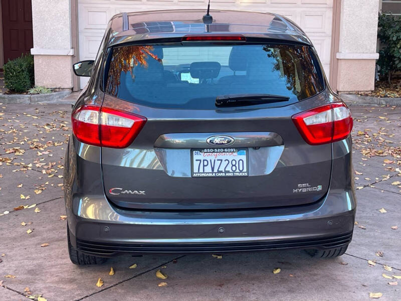 2016 Ford C-Max SEL photo 4