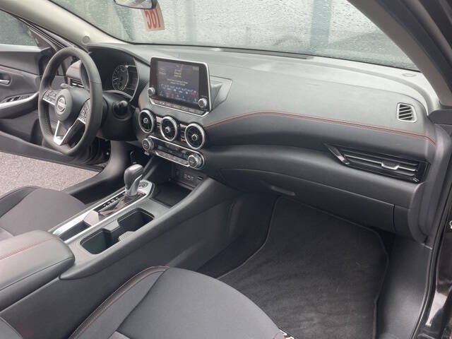 2025 Nissan Sentra SR