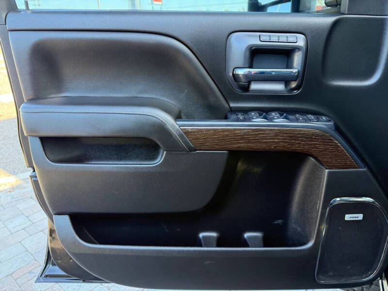 2019 GMC Sierra 2500HD Denali