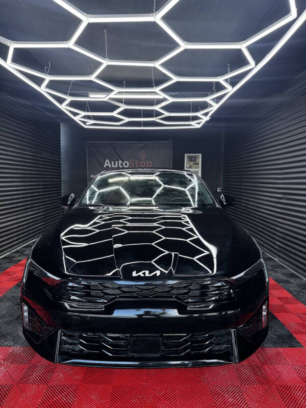 2025 Kia K5 GT-Line's photo