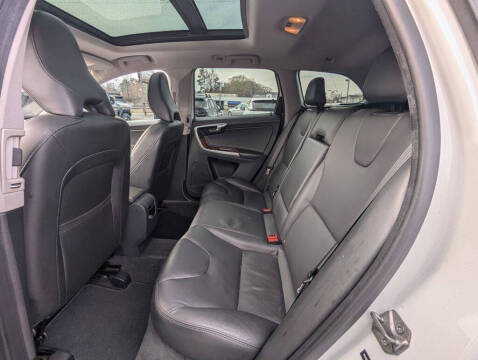 2017 Volvo XC60 T5 Inscription