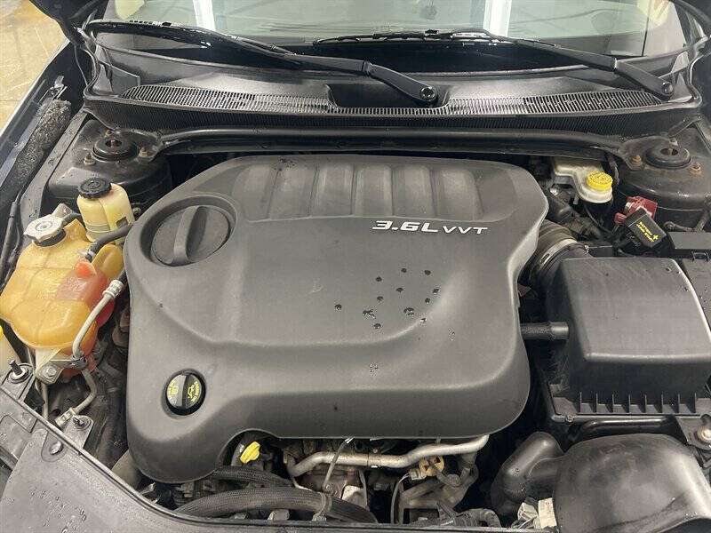 2013 Chrysler 200 Limited