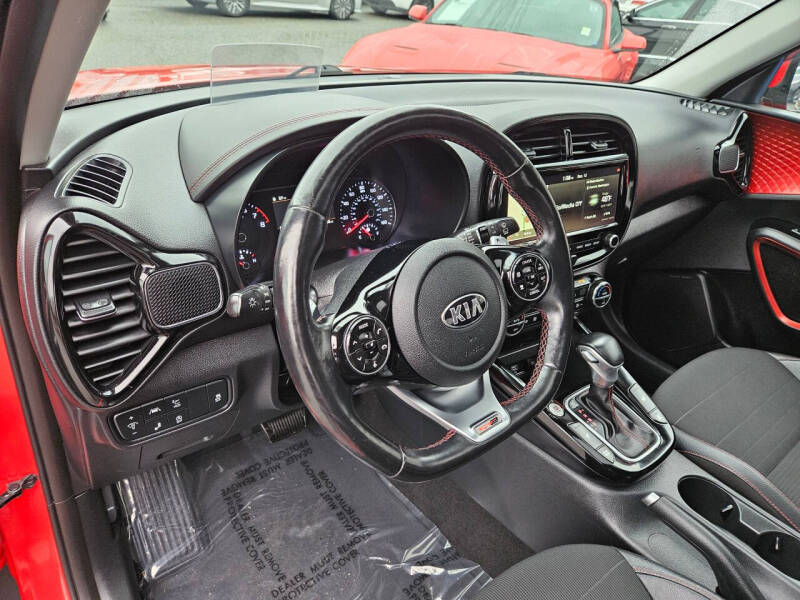 2020 Kia Soul GT-Line