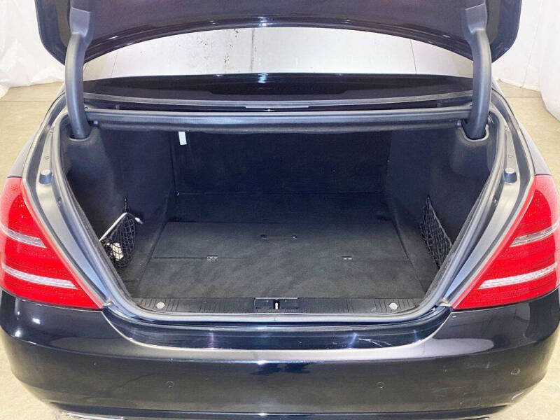 2011 Mercedes-Benz S-Class S 550 4MATIC