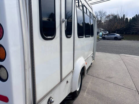 2014 Ford E-Series E-350 SD