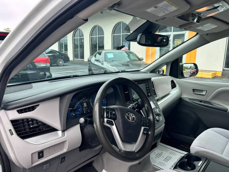 2020 Toyota Sienna