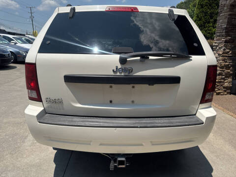 2009 Jeep Grand Cherokee Laredo