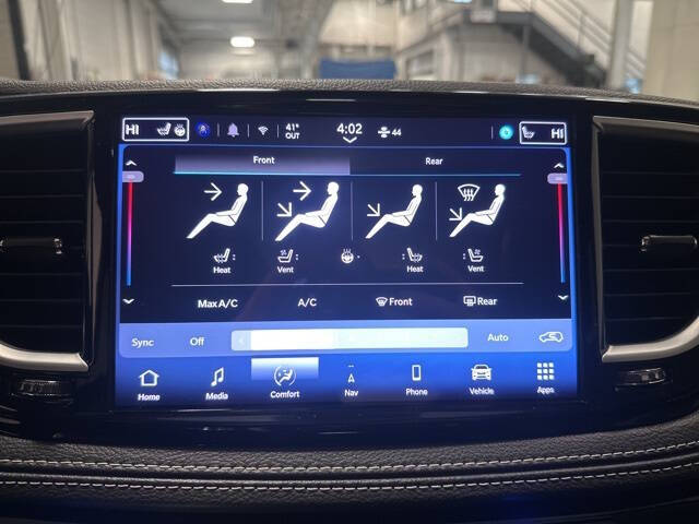 2024 Chrysler Pacifica Limited