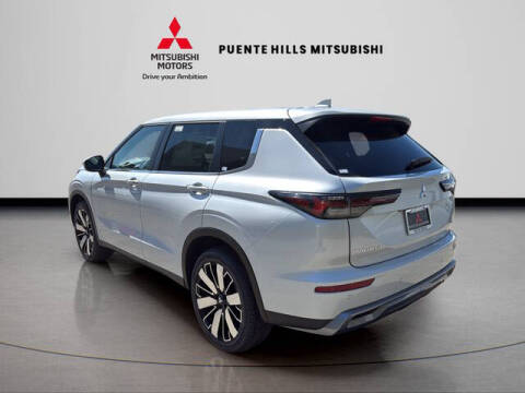 2026 Mitsubishi Outlander SE