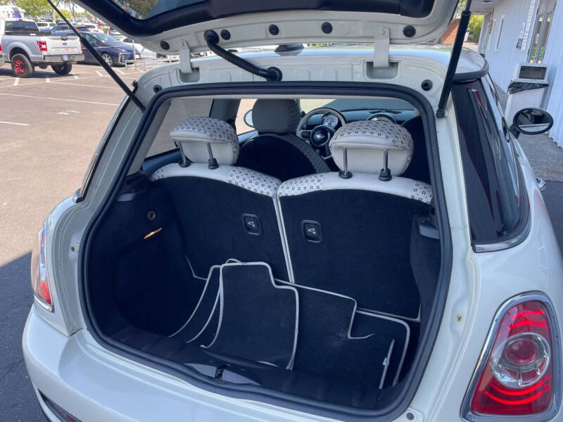 2012 MINI Cooper Hardtop S