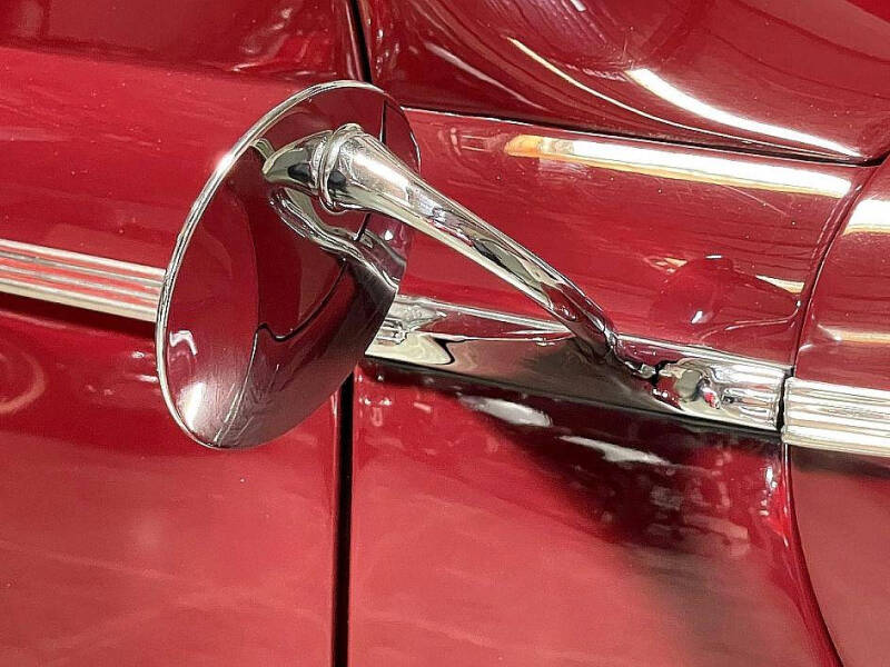 1941 Ford Super Deluxe