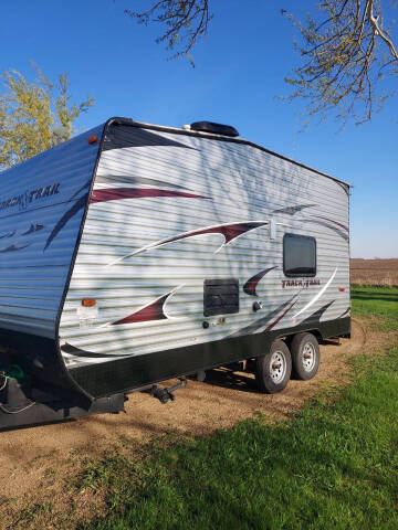 2016 Gulfstream Track & Trail