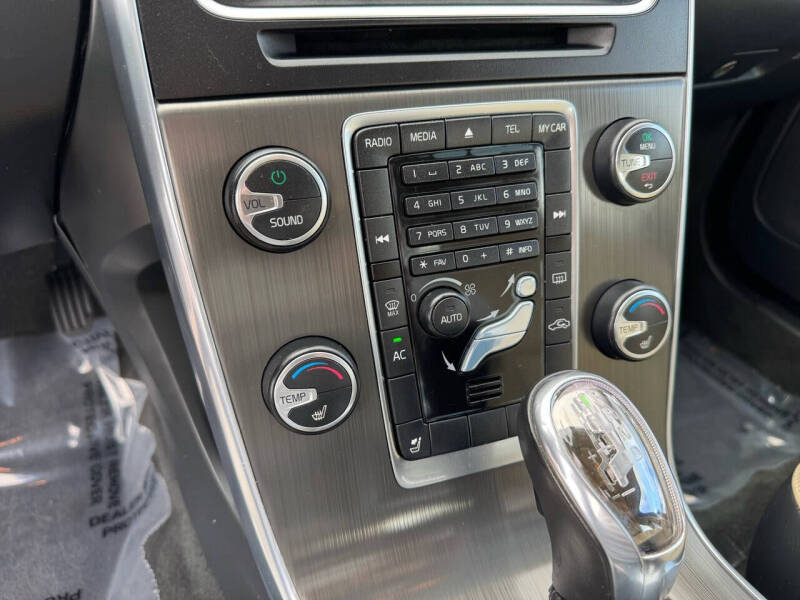 2013 Volvo S60 T5