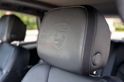 2022 Porsche Macan