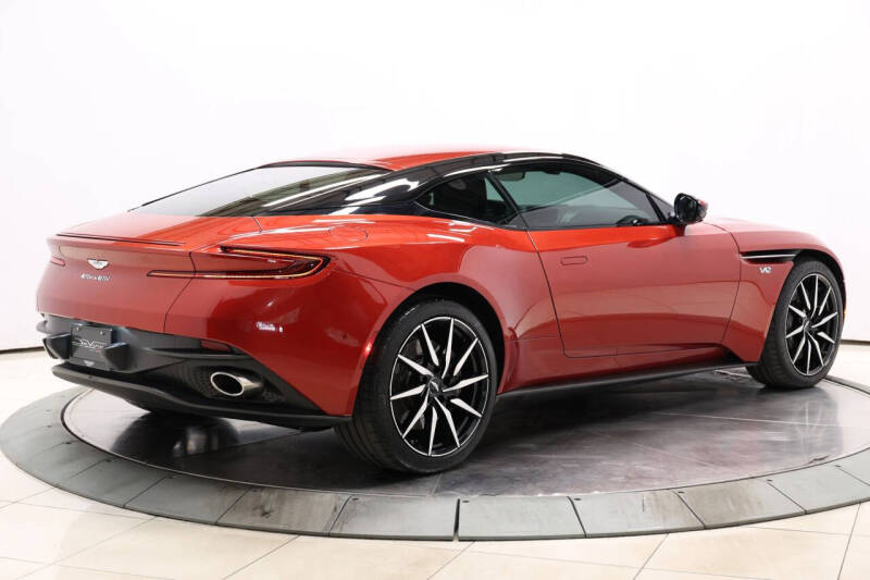 2018 Aston Martin DB11 V12