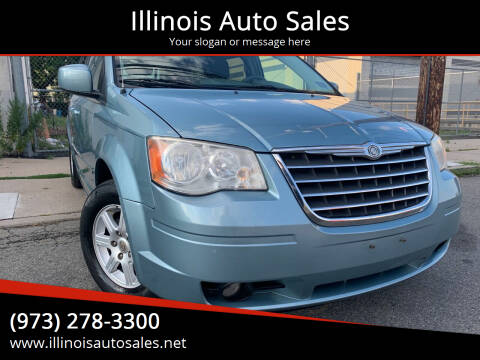 2010 Chrysler Town and Country for sale at Illinois Auto Sales in Paterson NJ