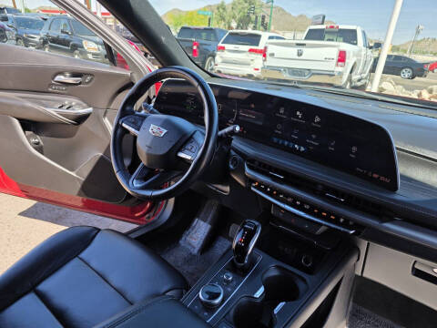 2024 Cadillac XT4 Premium Luxury