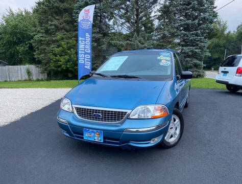 2003 Ford Windstar for sale at DISTINCT AUTO GROUP LLC in Kent OH