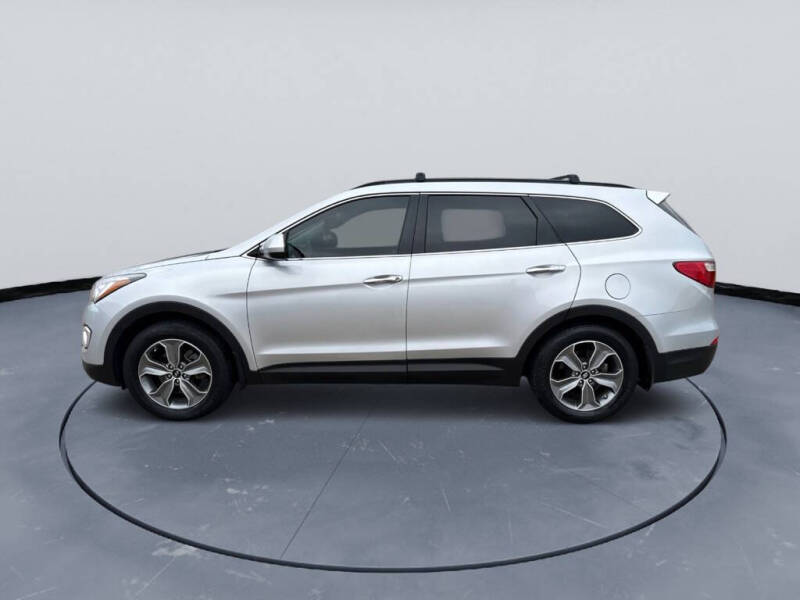 2016 Hyundai Santa Fe SE