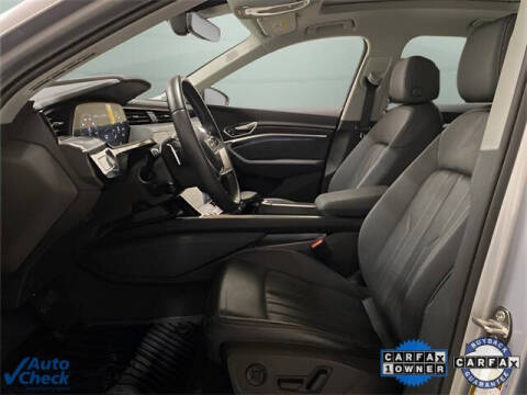 2023 Audi e-tron quattro Premium Plus