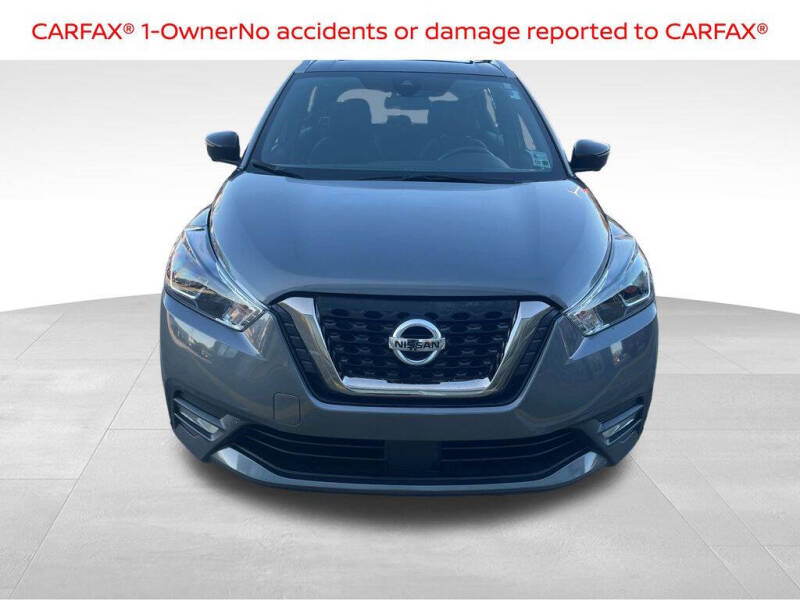 2020 Nissan Kicks SR