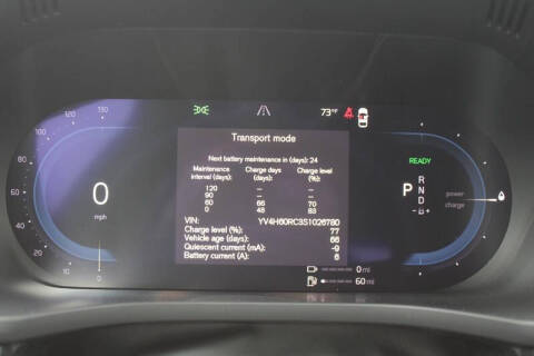 2025 Volvo XC60 T8 Plus Dark Theme