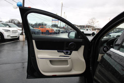 2019 Jaguar XJL Portfolio