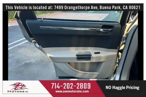 2006 Chrysler 300 SRT-8