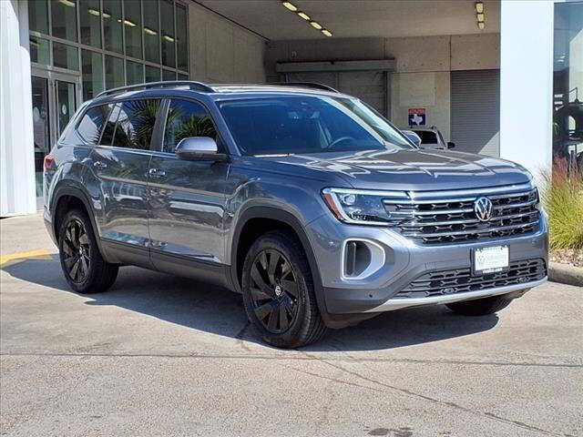 2025 Volkswagen Atlas SE