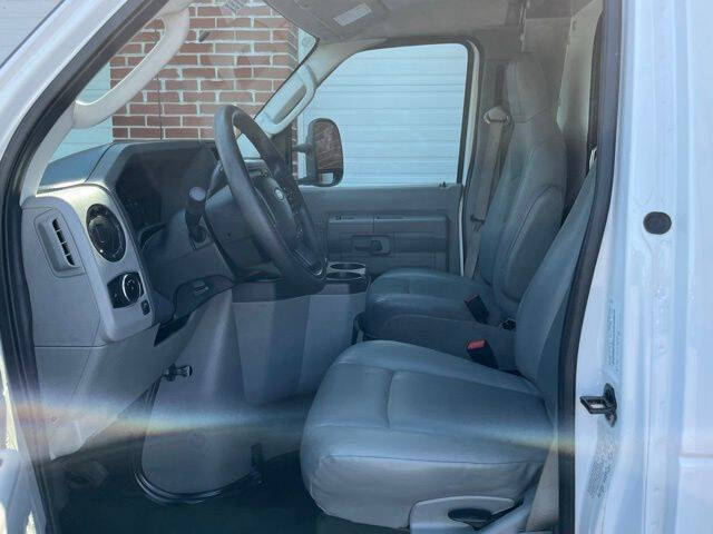 2024 Ford E-Series