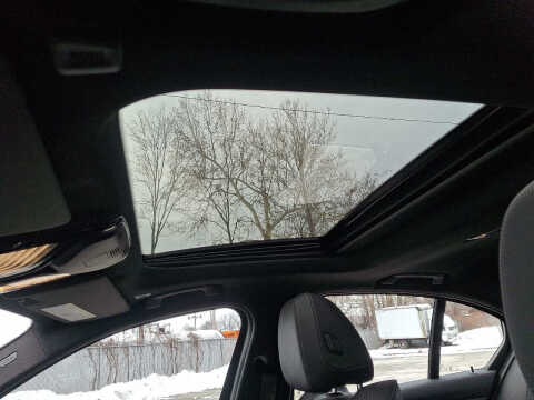 2025 BMW 3 Series 330i xDrive