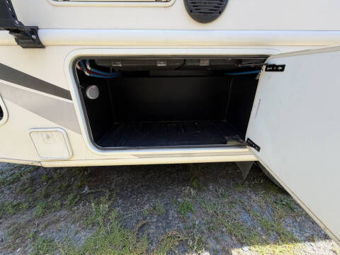 2018 Thor Motor Coach Ace 30.3