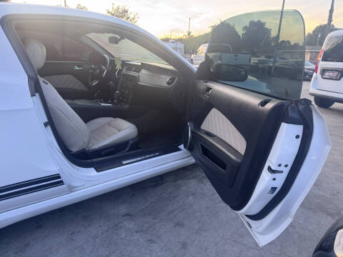 2014 Ford Mustang V6 Premium