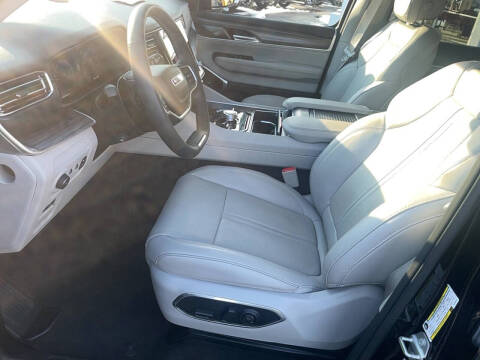 2024 Jeep Wagoneer L Series III