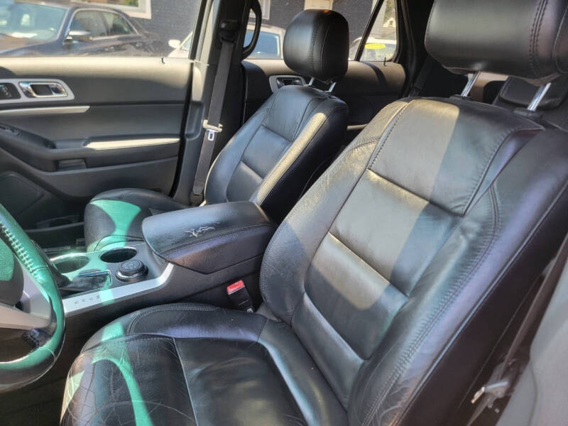 2014 Ford Explorer XLT