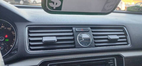 2016 Volkswagen Passat 1.8T SE