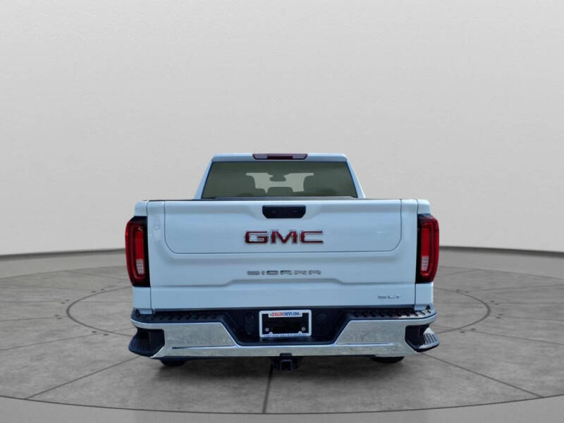 2025 GMC Sierra 1500