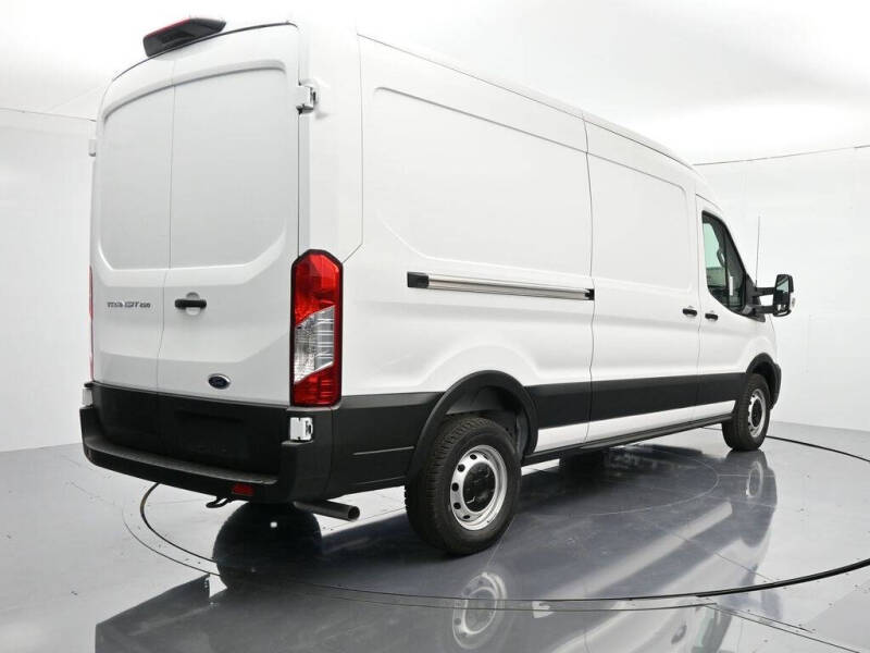 2025 Ford Transit 250