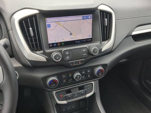 2022 GMC Terrain SLT