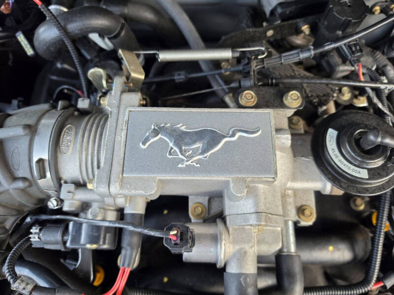 2002 Ford Mustang GT Deluxe